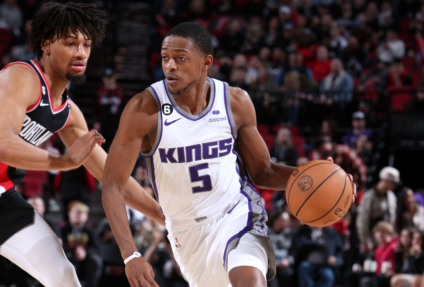 包含明日世界杯前瞻：奥斯梅恩伤情更新，明尼苏达森林狼冲击连败纪录的词条