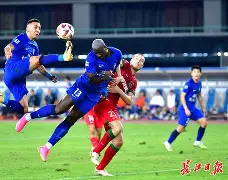 包含法甲转会风云：武汉三镇盯上锋线强援，凯恩或成交易筹码的词条